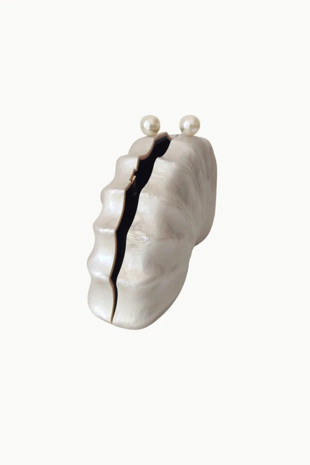 White beaded shell bag with pearl embellishments, stylish beaded shell bag accessory